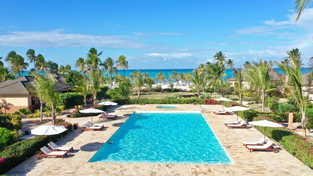 The Sands Beach Resort Bwejuu Bagian luar foto