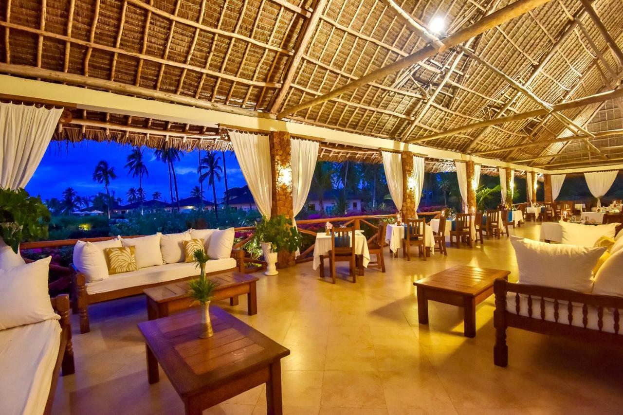 The Sands Beach Resort Bwejuu Bagian luar foto
