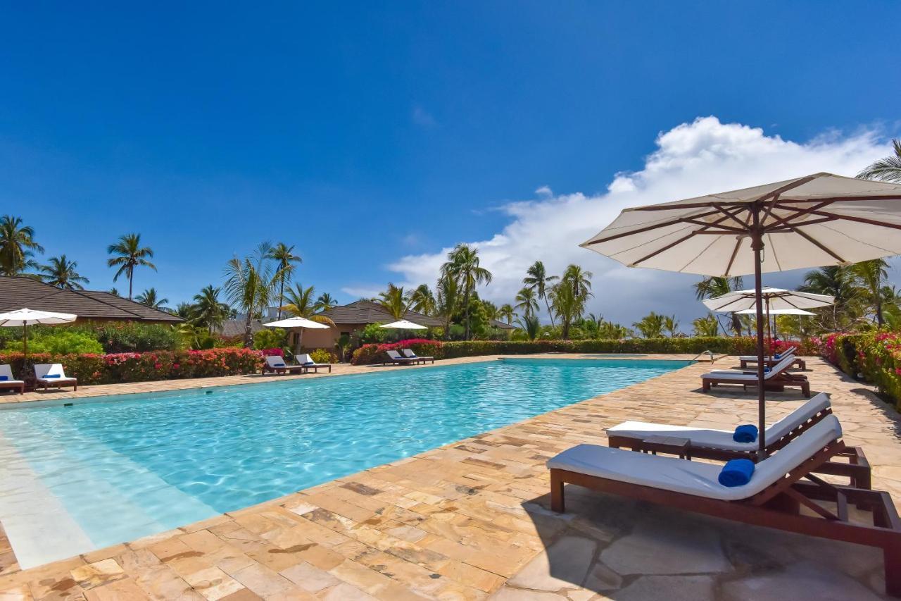 The Sands Beach Resort Bwejuu Bagian luar foto